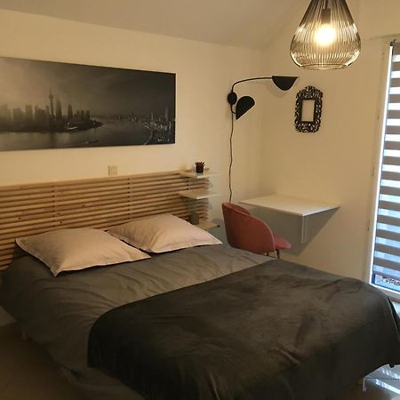 Chambre Confortable Avec Une Entree Independante - Parking & Acces Lille Facile Marcq-en-Baroeul Kültér fotó